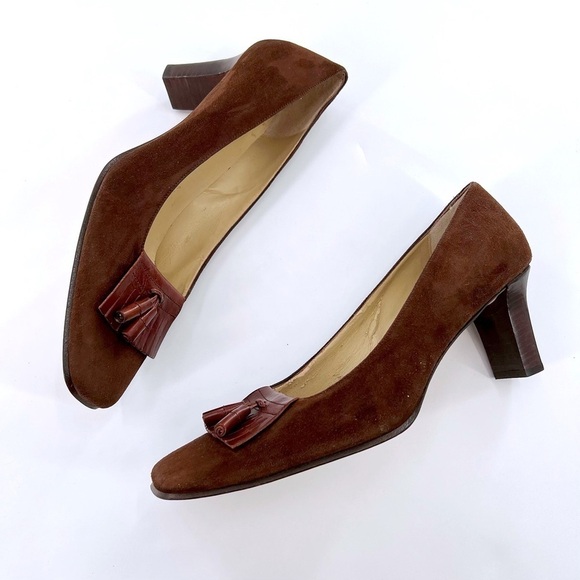 Adrienne Vittadini Brown Suede Womens 9.5 B  Tassel Loafer Heel vintage - Picture 7 of 14